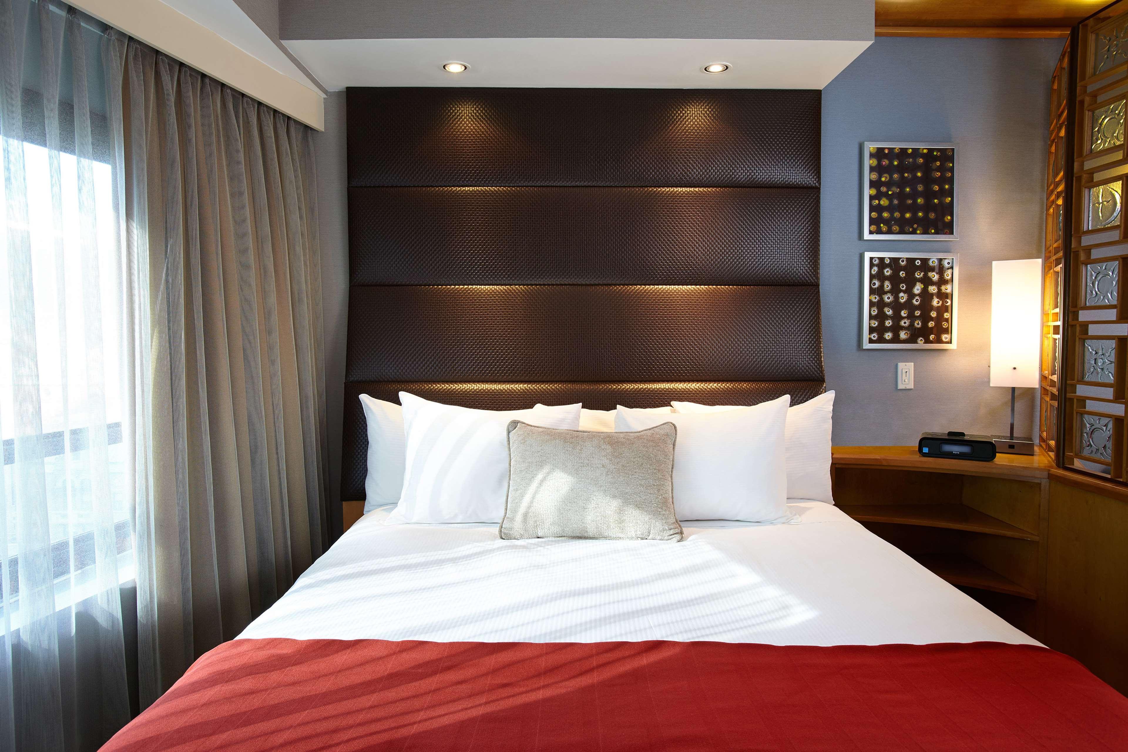 Hilton Club Hotel 3*